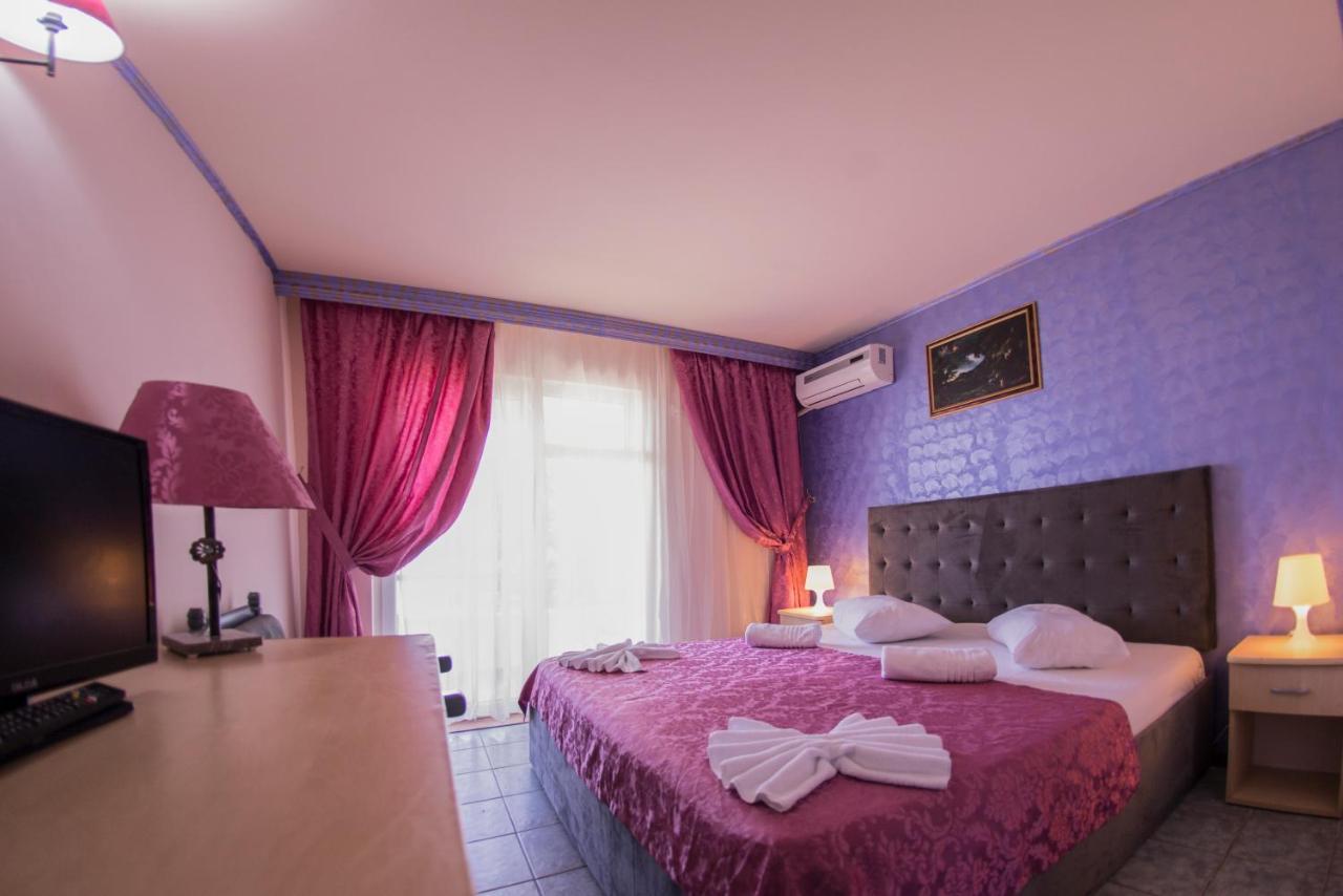 Voila Mamaia Hotel Eksteriør billede