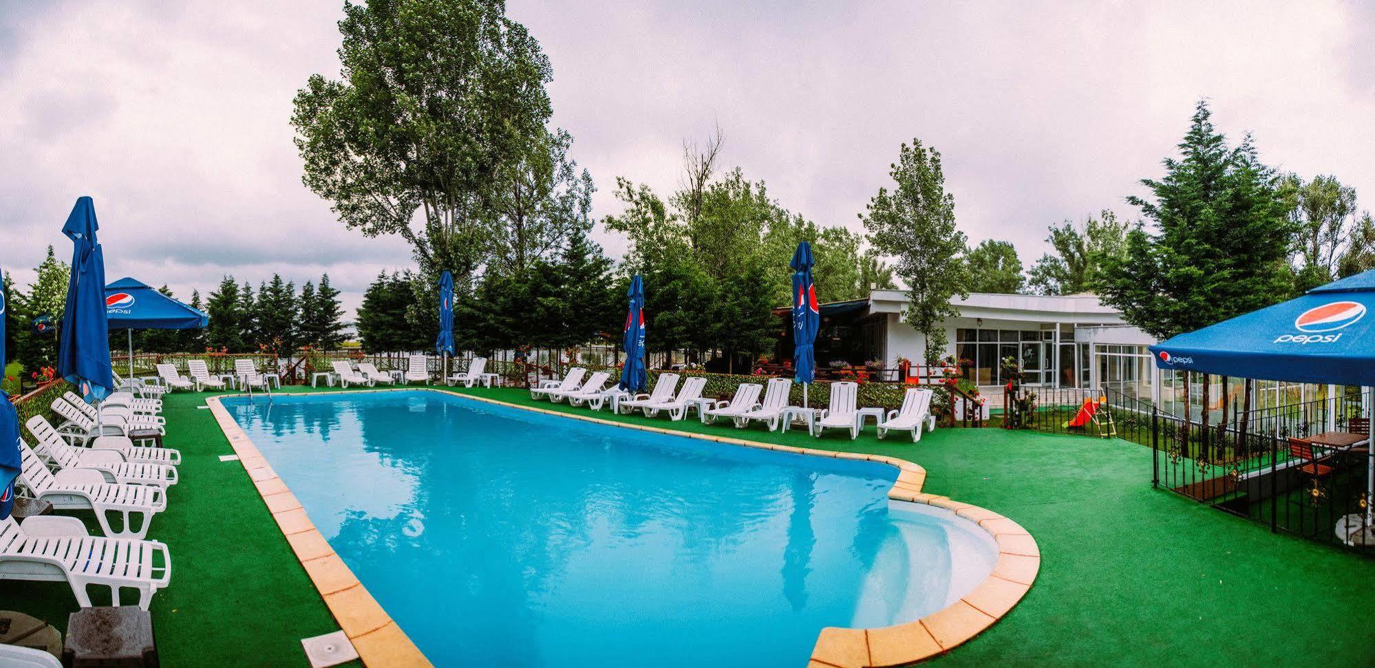 Voila Mamaia Hotel Eksteriør billede